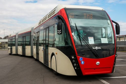 Mesures prises pour une Barcelone moins polluée : autobus hybride - PCG Barcelone